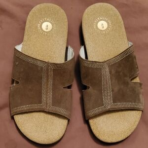 Revitalign Brown Slide Sandals